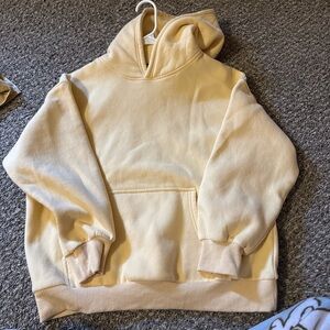 Butter yellow TikTok viral Hoodie (automet)